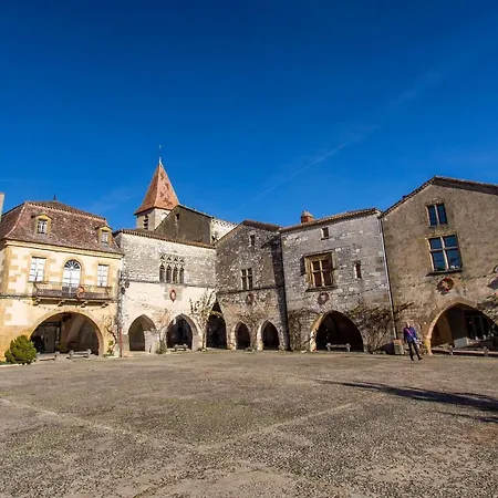 Maison Dans Ferienhaus *